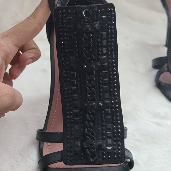 Vince Camuto heels - Picture 5 of 8